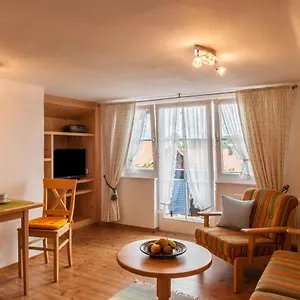  Apartment Lengdobler